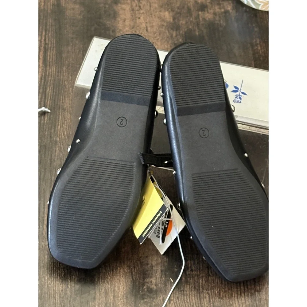 Girls Size 8 Art Class Madison Stud Ballet Flats Black New With Tags